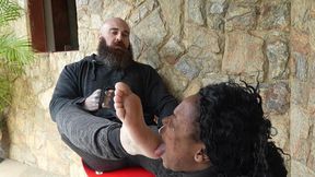 DEREK - Foot worship for the first time!