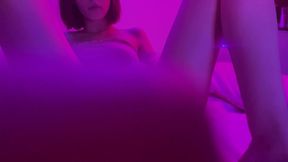 at night i show how much i love to masturbate while my parents are not at home - arina fox