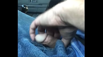 Handjob in traffic