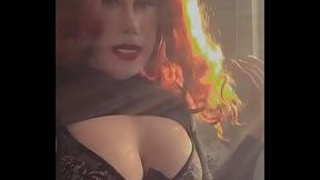 Nice Sun to show big ass and big tits