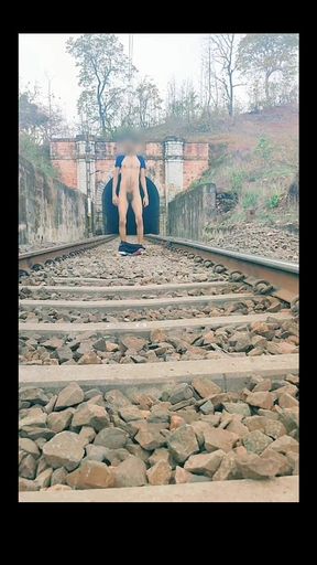 Rubbing Dick on Trailway Track