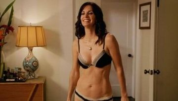 Courteney Cox: Naked and Sexy