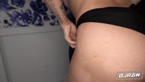 Brunette Beauty Receives a Massive Cumshot in POV Blowjob Scene