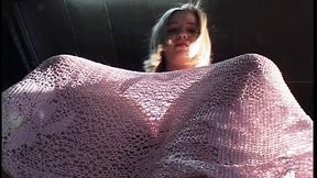 Teen beauty gives big dick a workout