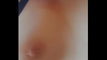 Hummm... bien chaude et mouill&eacute_e &agrave_ la fois