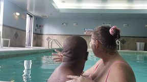 Wet-humping in the pool