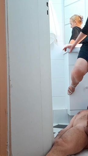 Selena's Gold Rain, Posing and Sex Games