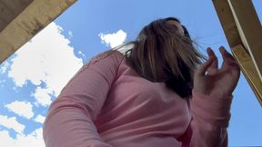 sexo bajo un rio en via publica con gente pasando