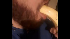 Guy deepthroats a banana pt 5