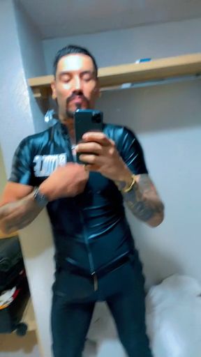 Fbi Agent and His Enormous Club