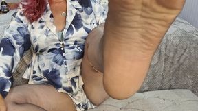 Relaxing in pantyhose