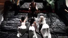 What A Fucking Foursome! Kira Noir, Ryan Reid, Nichole Saphir, Jesse Pony Hot