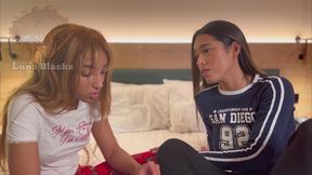 me folle a mi amiga y acabamos haciendo un trio con su novio // mia nins x lunablackx