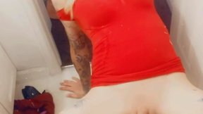 Mechanical dildo fucks chastity slut