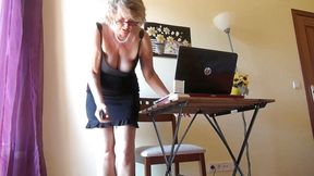 Private tutor pussy play