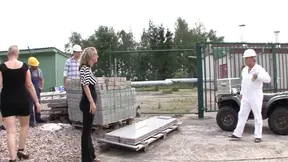 Duitse MILF krijgt diepe penetratie van amateur hengsten