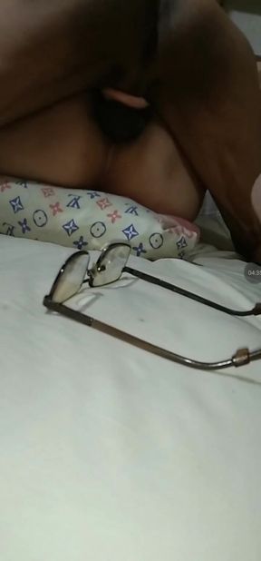 Eating wet pussy to assy was she cum   Clip 2