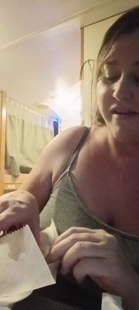 Goddess Eating Pizza