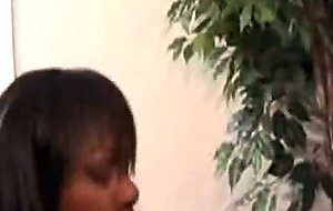 Janet jacme shaking her money maker