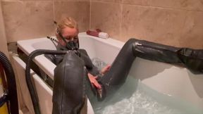 scuba outfit in bath cum with wand