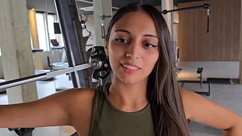 Amateur Latina girl gets pounded and swallows cum at the gym