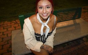 He Picked Her up in 2 Minutes