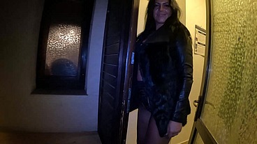 Risky Night Fur Coat Blowjob – Noisy Deepthroat & Neighbor Panic