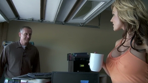 Big dick stretches the MILF at her own home sale