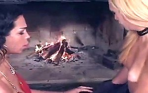 These honey bitches want sex