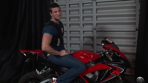 High Performance Men: Muscle Worship in the Man Cave