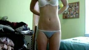 Thin hot white girl is so tantalizing naked on webcam