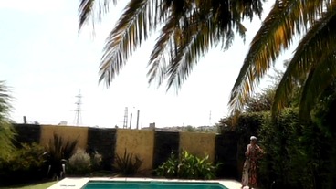 psicologa ninfomana le miente al marido y se coje al piletero todo el dia , completa