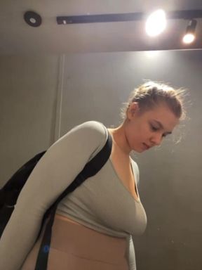 Fucking like crazy in a public gym