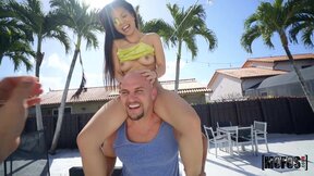 ”Vietnamese Beautiful Babe Facialed by the Man with the Wang”