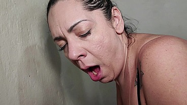 Suzie Slut e Carmona em Medica Tarada