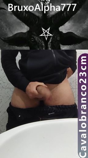 Peeing and Clapping with a Stick