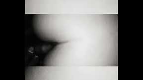 Le lleno el culo de leche a la puta de mi esposa