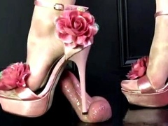 Sole Stroking – Heel Slut
