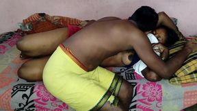 Sateli Bhabhi Ji Ko Raat Me Bohat Maje Manaya Tab PeLa