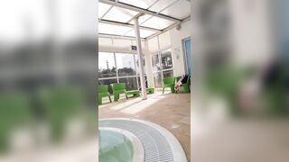 Adorable 19 Yo Amateur Expose inside Hotel Pool into Outdoor