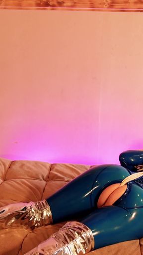 Latex bondage escape, sexy MILF submissive in rubber with gag
