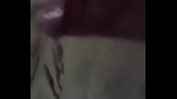 Punheta na cama