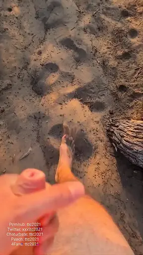 Walking Naked an Cumming in the Dunes of Maspalomas