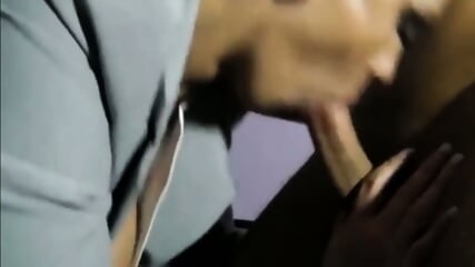 Blonde Sekretrin mit groen Titten verwhnt ihren Chef mit Creampie