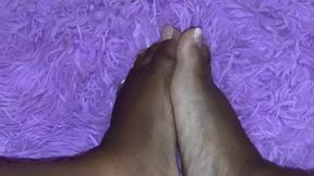 Footsie Time