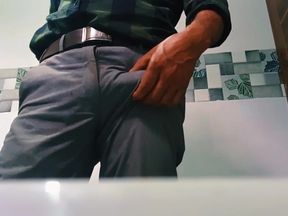 Indian old man mastrubation