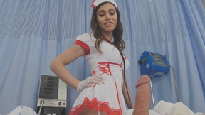 Satisfying tranny nurse takes care of everything