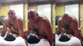 novinha gosta que o tiuzao vai por cima dela gosta de sentir o peso desse veioooo grandao---ela adora beijar