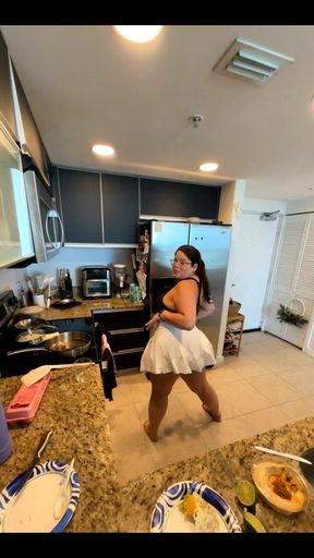 Live Stream with Dani Valentina