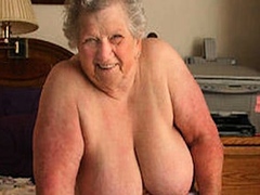 ILOVEGRANNY Squeeze big and old breasts until they sigh